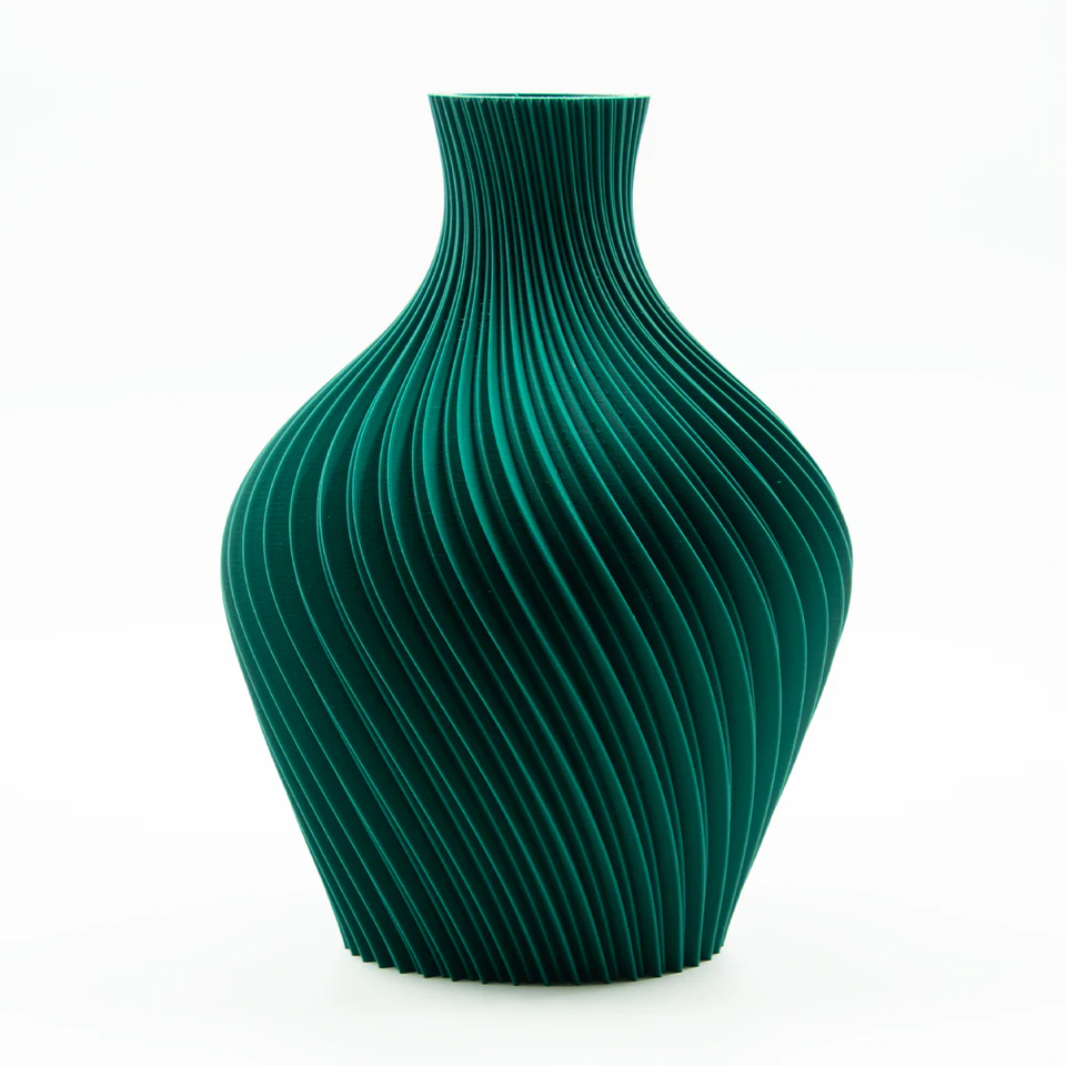 Aro sculptural vase by WINKOO
